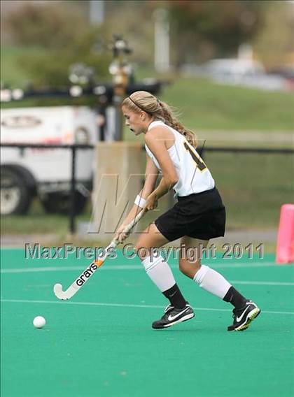 Thumbnail 3 in Ocean Lakes vs Kellam: NTC (Beach District Quarterfinal) photogallery.