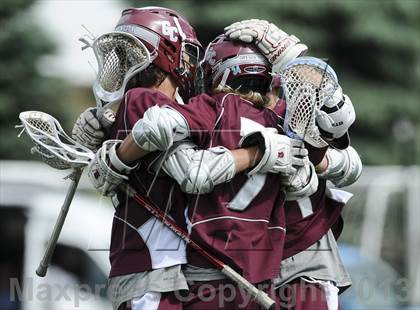 Thumbnail 1 in Niskayuna vs. Garden City (NYPHSAA Class B Semifinal) photogallery.