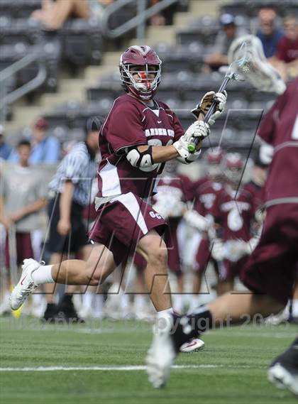 Thumbnail 1 in Niskayuna vs. Garden City (NYPHSAA Class B Semifinal) photogallery.