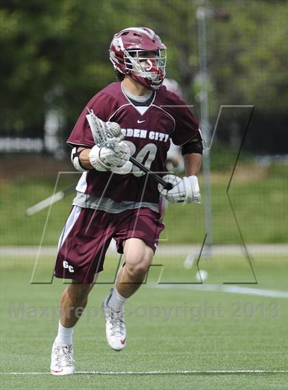 Thumbnail 3 in Niskayuna vs. Garden City (NYPHSAA Class B Semifinal) photogallery.