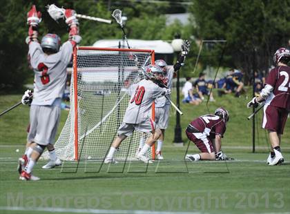 Thumbnail 1 in Niskayuna vs. Garden City (NYPHSAA Class B Semifinal) photogallery.