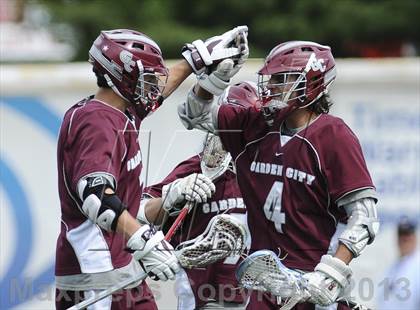 Thumbnail 3 in Niskayuna vs. Garden City (NYPHSAA Class B Semifinal) photogallery.