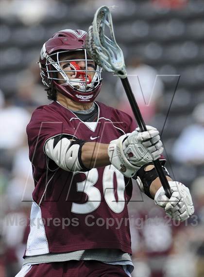 Thumbnail 2 in Niskayuna vs. Garden City (NYPHSAA Class B Semifinal) photogallery.