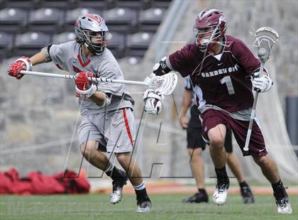 Thumbnail 3 in Niskayuna vs. Garden City (NYPHSAA Class B Semifinal) photogallery.