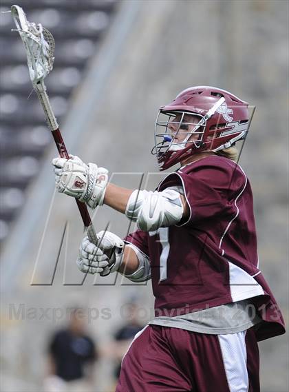 Thumbnail 2 in Niskayuna vs. Garden City (NYPHSAA Class B Semifinal) photogallery.