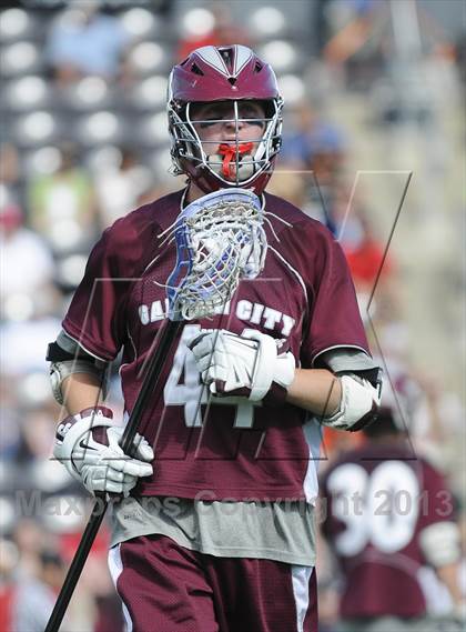 Thumbnail 1 in Niskayuna vs. Garden City (NYPHSAA Class B Semifinal) photogallery.