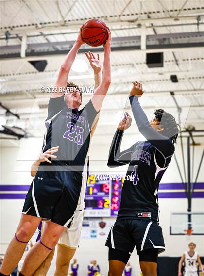 Thumbnail 2 in Discovery Canyon @ Holy Family (CHSAA 4A Round 2 Playoff) photogallery.