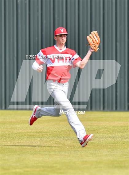 Thumbnail 2 in Mt. Pleasant vs Van (Sunnyvale Invitational) photogallery.