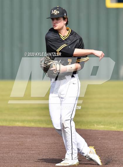 Thumbnail 2 in Mt. Pleasant vs Van (Sunnyvale Invitational) photogallery.