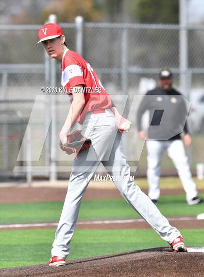 Thumbnail 3 in Mt. Pleasant vs Van (Sunnyvale Invitational) photogallery.