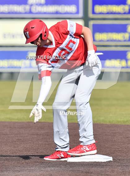 Thumbnail 2 in Mt. Pleasant vs Van (Sunnyvale Invitational) photogallery.