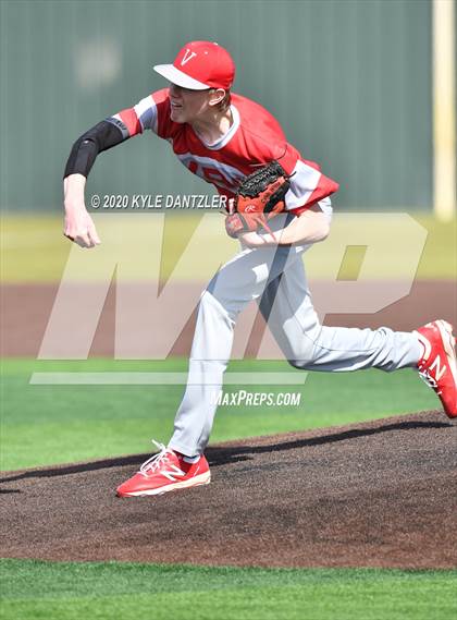 Thumbnail 2 in Mt. Pleasant vs Van (Sunnyvale Invitational) photogallery.