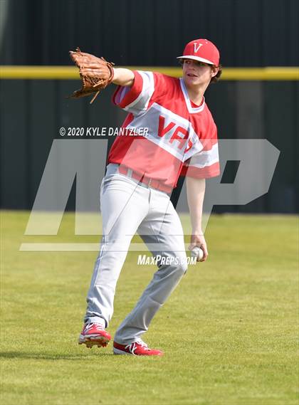 Thumbnail 1 in Mt. Pleasant vs Van (Sunnyvale Invitational) photogallery.