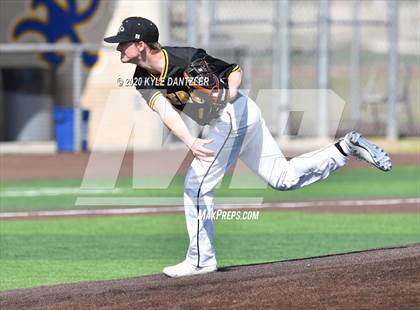 Thumbnail 1 in Mt. Pleasant vs Van (Sunnyvale Invitational) photogallery.