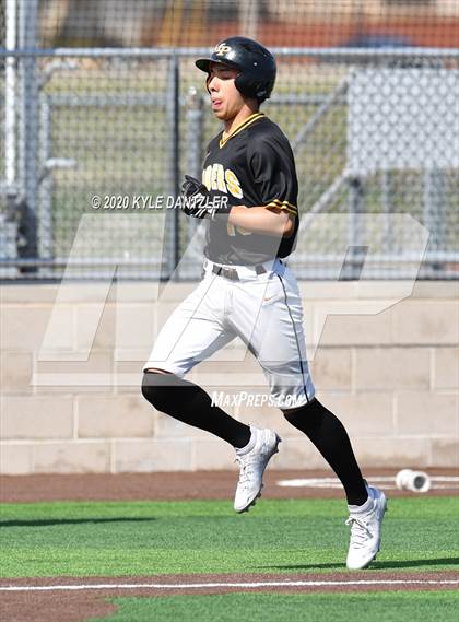 Thumbnail 2 in Mt. Pleasant vs Van (Sunnyvale Invitational) photogallery.