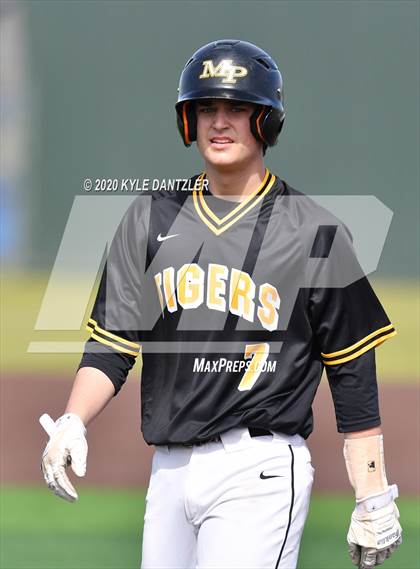 Thumbnail 2 in Mt. Pleasant vs Van (Sunnyvale Invitational) photogallery.