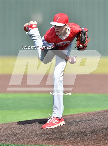 Thumbnail 2 in Mt. Pleasant vs Van (Sunnyvale Invitational) photogallery.