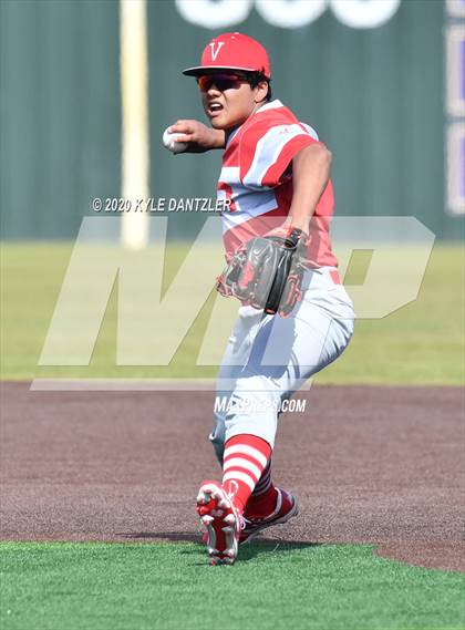 Thumbnail 1 in Mt. Pleasant vs Van (Sunnyvale Invitational) photogallery.