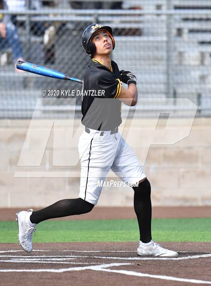 Thumbnail 3 in Mt. Pleasant vs Van (Sunnyvale Invitational) photogallery.