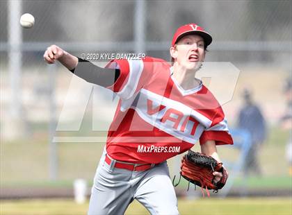 Thumbnail 2 in Mt. Pleasant vs Van (Sunnyvale Invitational) photogallery.