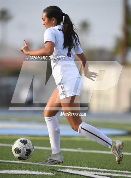 Thumbnail 2 in Esperanza @ Villa Park photogallery.