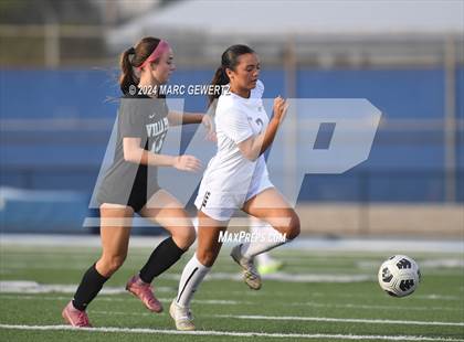 Thumbnail 3 in Esperanza @ Villa Park photogallery.