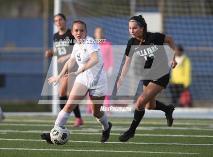 Thumbnail 1 in Esperanza @ Villa Park photogallery.