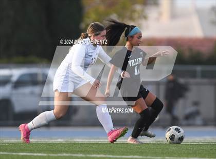 Thumbnail 2 in Esperanza @ Villa Park photogallery.