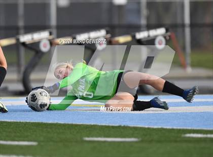 Thumbnail 2 in Esperanza @ Villa Park photogallery.