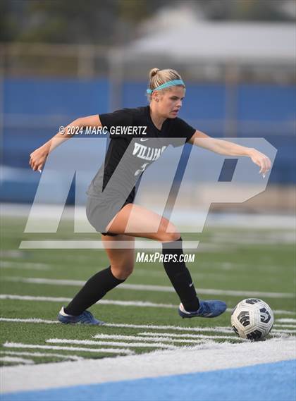 Thumbnail 2 in Esperanza @ Villa Park photogallery.
