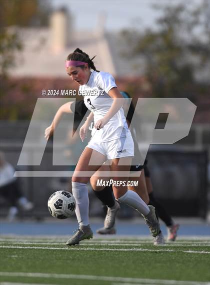 Thumbnail 3 in Esperanza @ Villa Park photogallery.