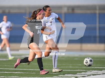 Thumbnail 3 in Esperanza @ Villa Park photogallery.