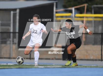 Thumbnail 1 in Esperanza @ Villa Park photogallery.