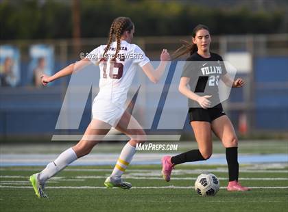 Thumbnail 1 in Esperanza @ Villa Park photogallery.