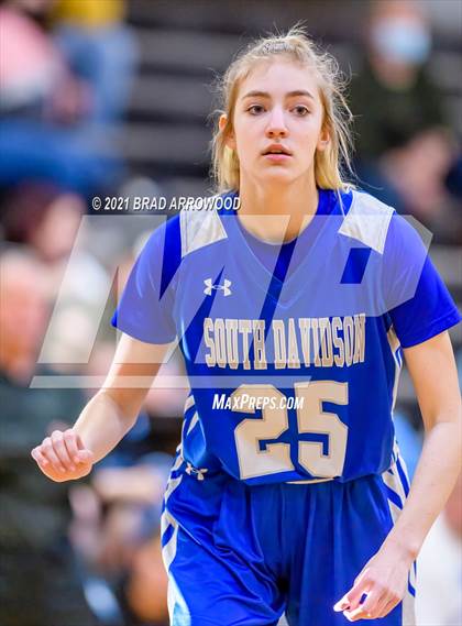 Thumbnail 3 in South Davidson vs Trinity (Davidson-Randolph Christmas Classic) photogallery.