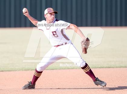 Thumbnail 3 in Sam Rayburn vs. Bells (UIL 2A Quarterfinal) photogallery.
