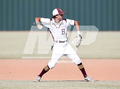 Thumbnail 1 in Sam Rayburn vs. Bells (UIL 2A Quarterfinal) photogallery.