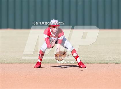 Thumbnail 2 in Sam Rayburn vs. Bells (UIL 2A Quarterfinal) photogallery.