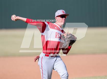 Thumbnail 2 in Sam Rayburn vs. Bells (UIL 2A Quarterfinal) photogallery.