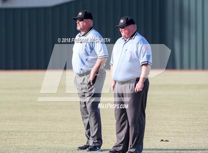 Thumbnail 3 in Sam Rayburn vs. Bells (UIL 2A Quarterfinal) photogallery.