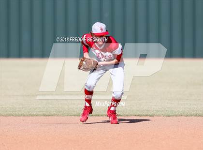 Thumbnail 2 in Sam Rayburn vs. Bells (UIL 2A Quarterfinal) photogallery.