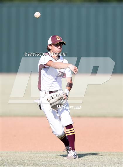 Thumbnail 1 in Sam Rayburn vs. Bells (UIL 2A Quarterfinal) photogallery.