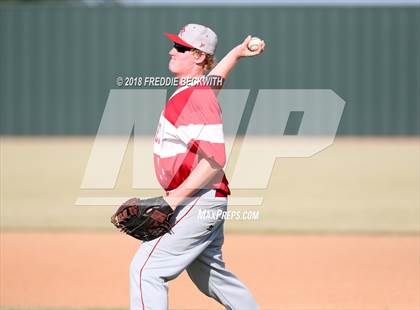 Thumbnail 2 in Sam Rayburn vs. Bells (UIL 2A Quarterfinal) photogallery.