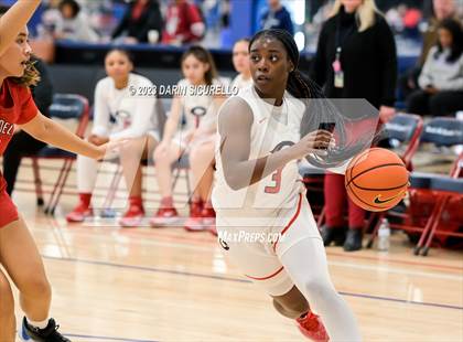 Thumbnail 1 in Carondelet vs. Centennial  (Nike Tournament of Champions) photogallery.