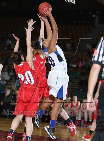 Thumbnail 1 in Grandview vs. Chaparral (CHSAA 5A Great 8) photogallery.