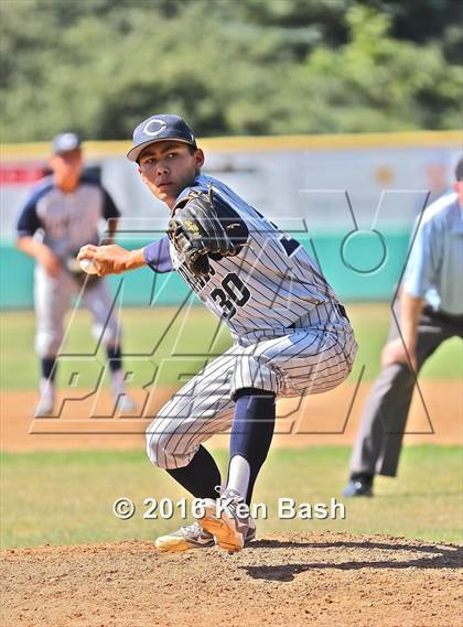 Thumbnail 1 in Camarillo @ Moorpark photogallery.