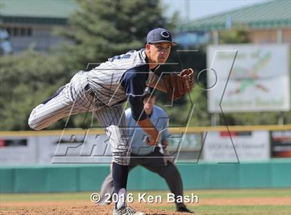 Thumbnail 2 in Camarillo @ Moorpark photogallery.