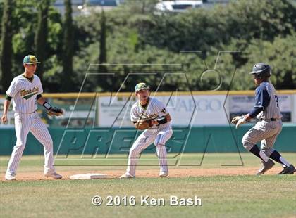 Thumbnail 3 in Camarillo @ Moorpark photogallery.