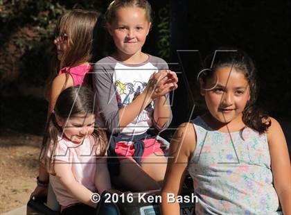 Thumbnail 3 in Camarillo @ Moorpark photogallery.