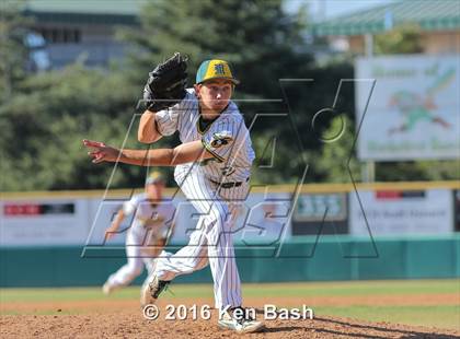Thumbnail 1 in Camarillo @ Moorpark photogallery.